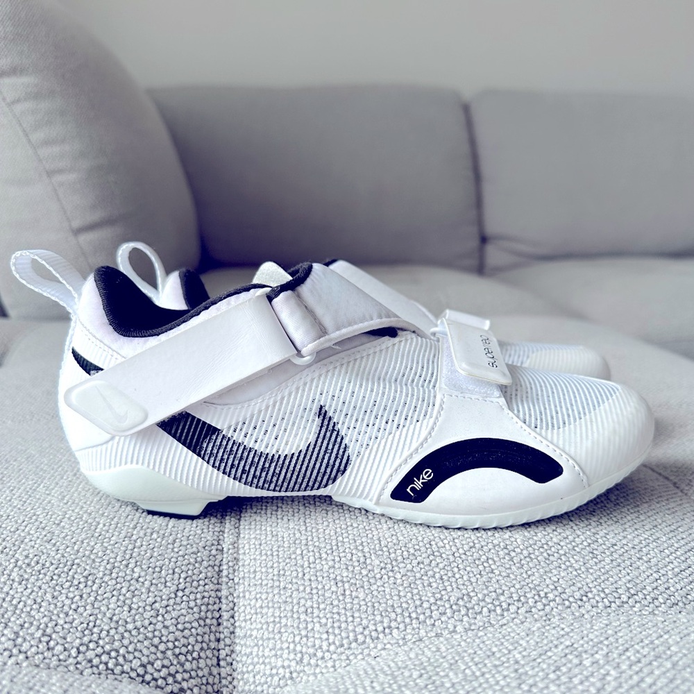 NEW Nike Superrep Cycle Shoes White Black size 7.